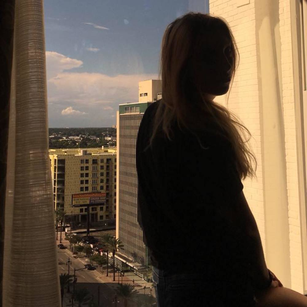 Meet your Posher, Becca